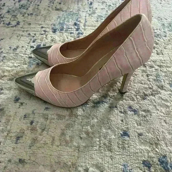 Like New Attitude pump by Jay Manuel size  9 - Picture 9 of 10